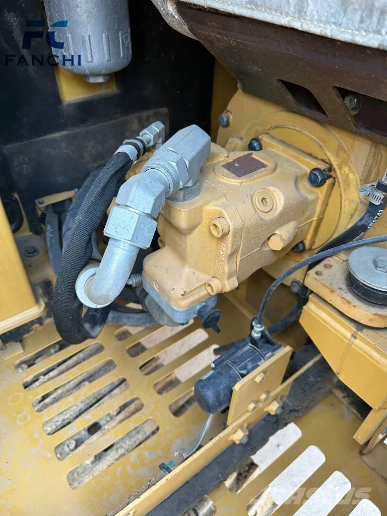 CAT 305.5e2 Roomikekskavaatorid