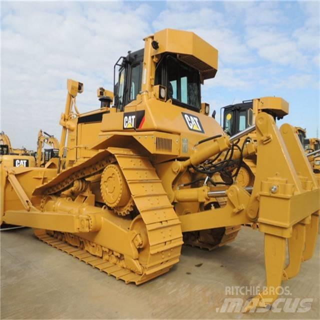 CAT D 7 R Buldooserid
