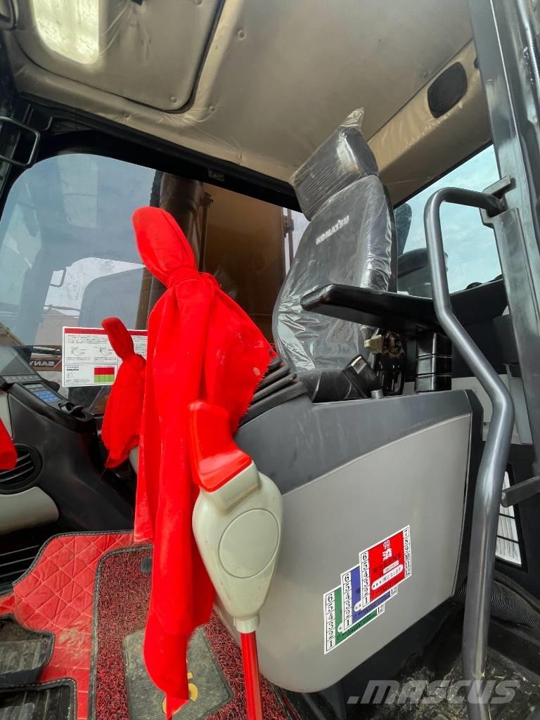 Komatsu PC 200-8 Roomikekskavaatorid