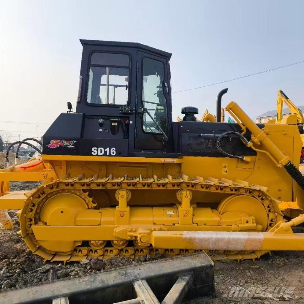 Shantui SD 16 L Greiderid