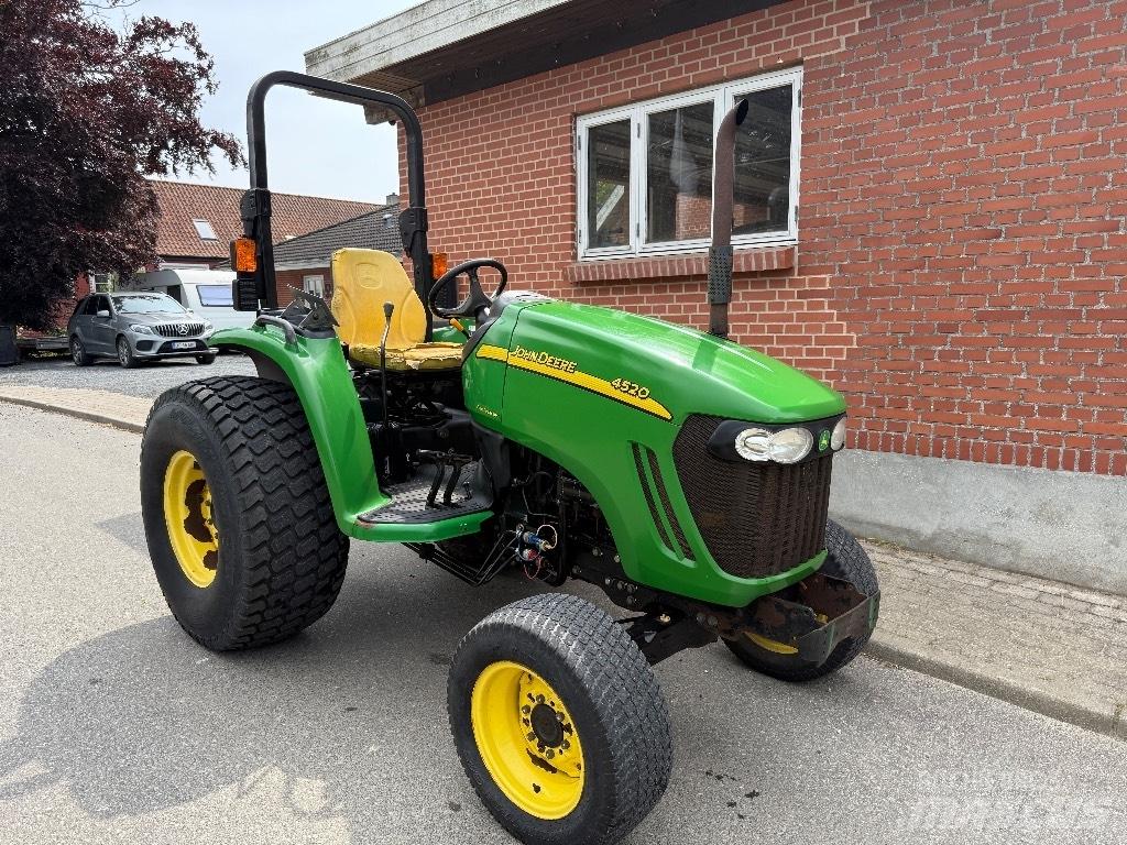 John Deere 4520 Kompakttraktorid