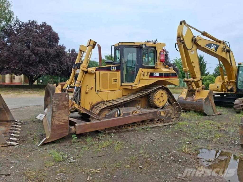 CAT D 6 R Buldooserid