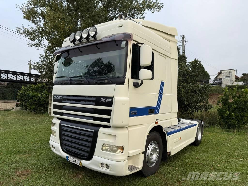 DAF XF 460 Sadulveokid