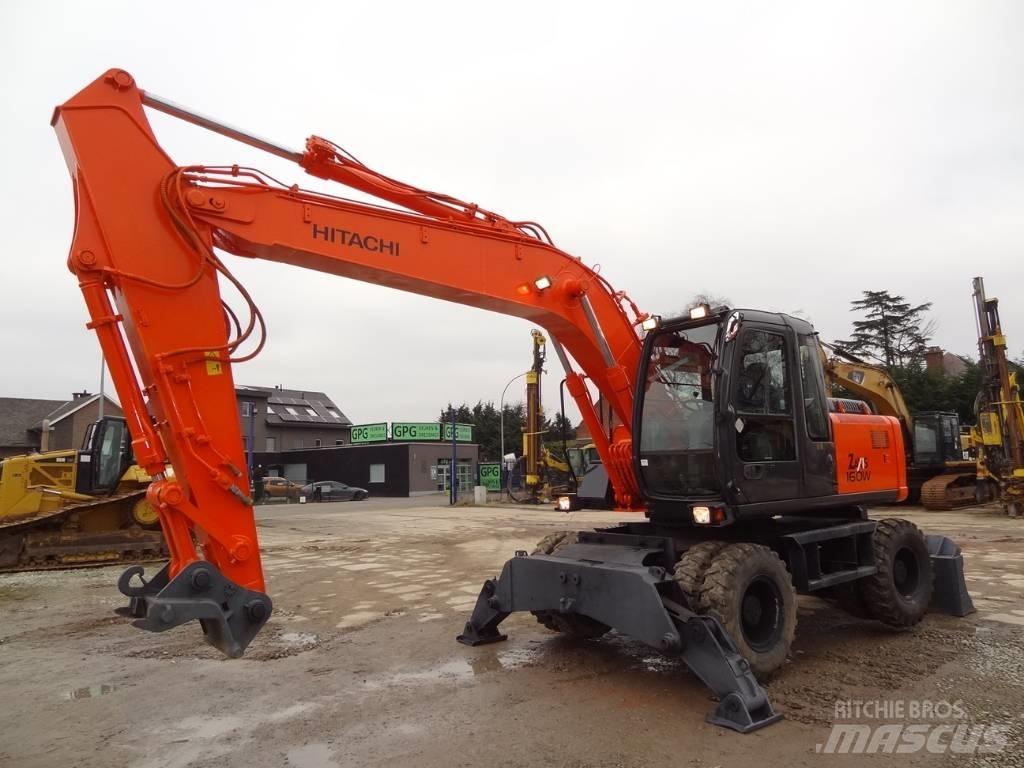 Hitachi EX 160 WD Ratasekskavaatorid