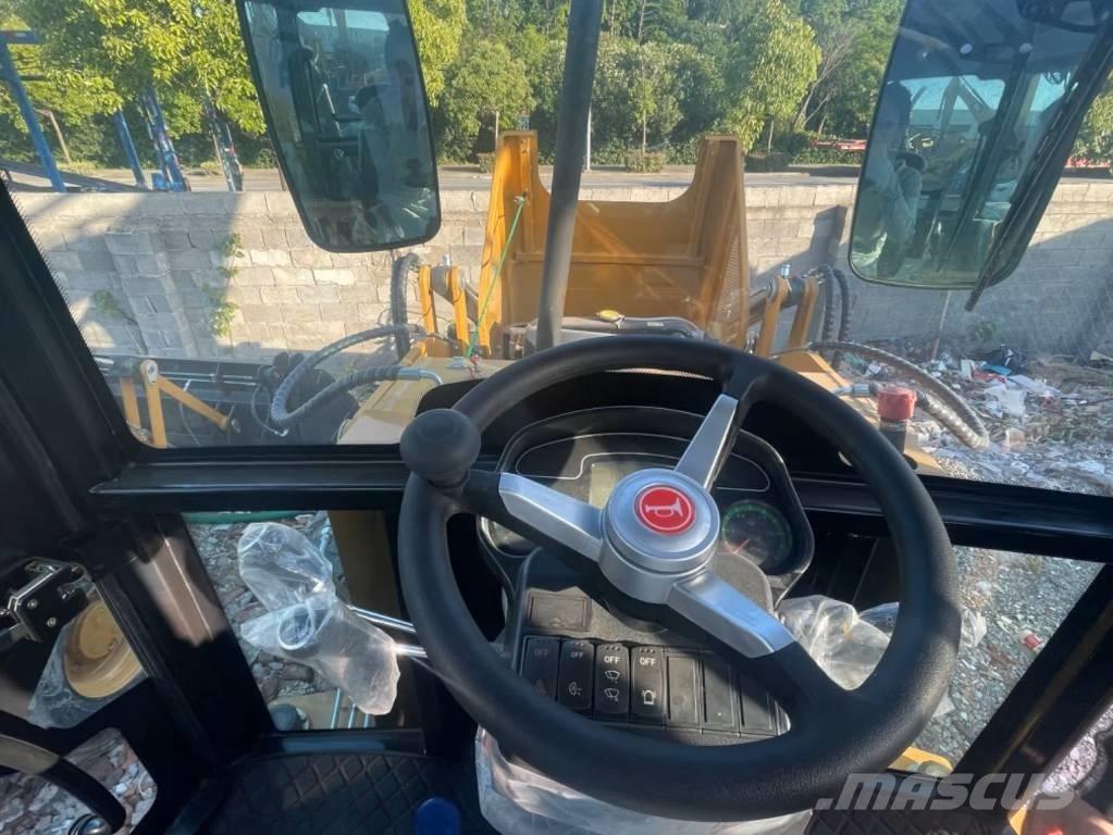 CAT 420F Ekskavaatorlaadurid