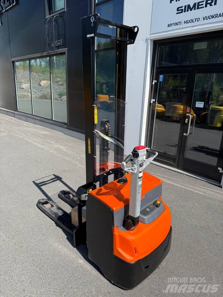 Rocla SWS12L Järelkäidavad virnastajad