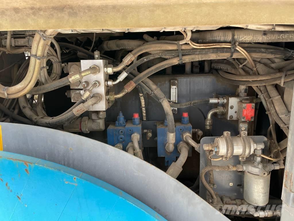 Vögele SUPER 1900-2 Asfaldilaoturid