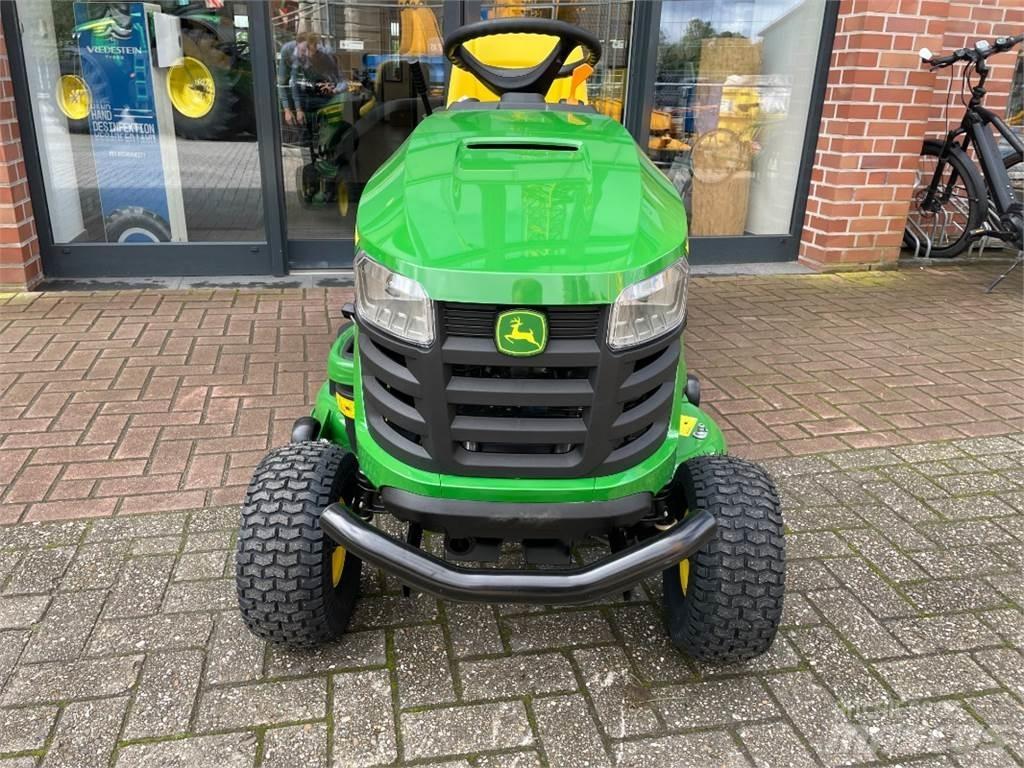 John Deere X167R Niidukid
