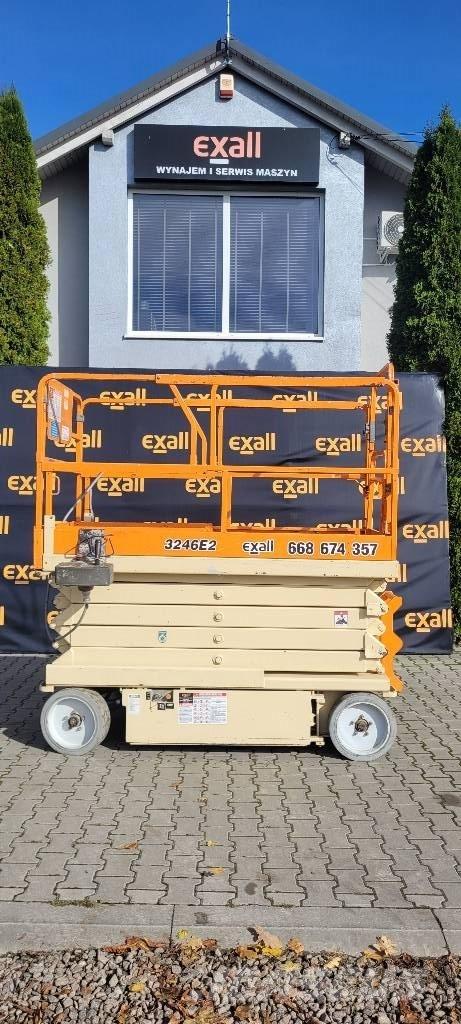 JLG 3246 E 2 Käärtõstukid