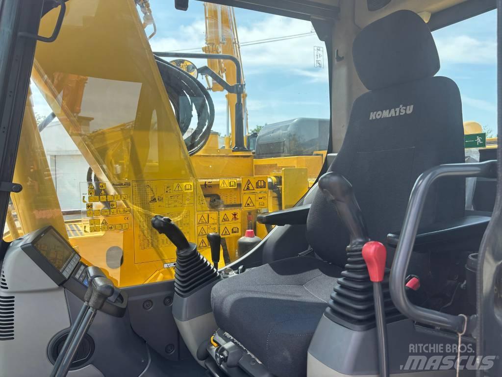 Komatsu PC 138 US-2 Roomikekskavaatorid