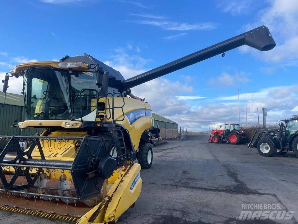 New Holland CX 780 Teraviljakombainid