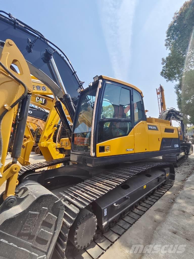 Volvo EC 250 D L Roomikekskavaatorid