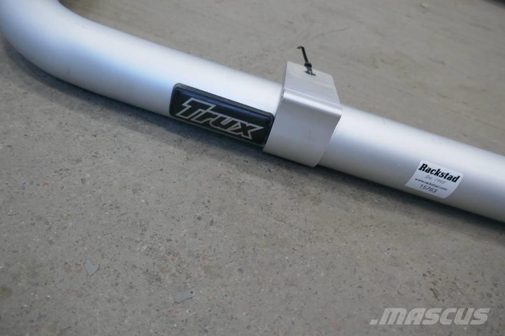  Trux Top-Bar Kabiinid