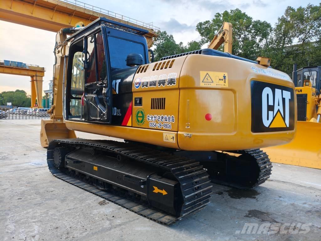 CAT 320D2 Väikeekskavaatorid 7t-12t