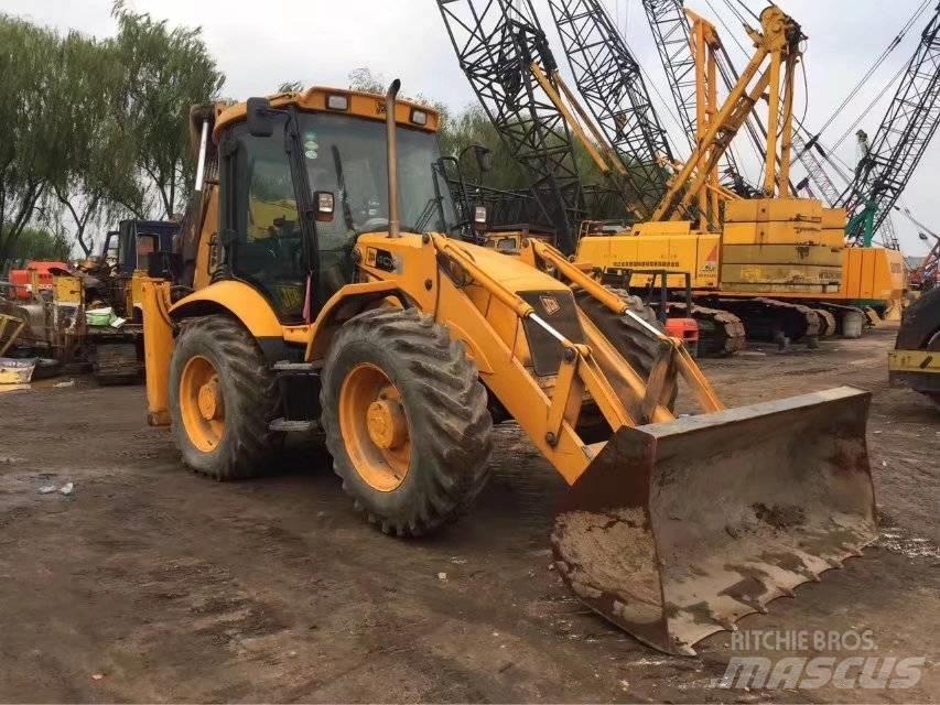 JCB 4CX Ekskavaatorlaadurid
