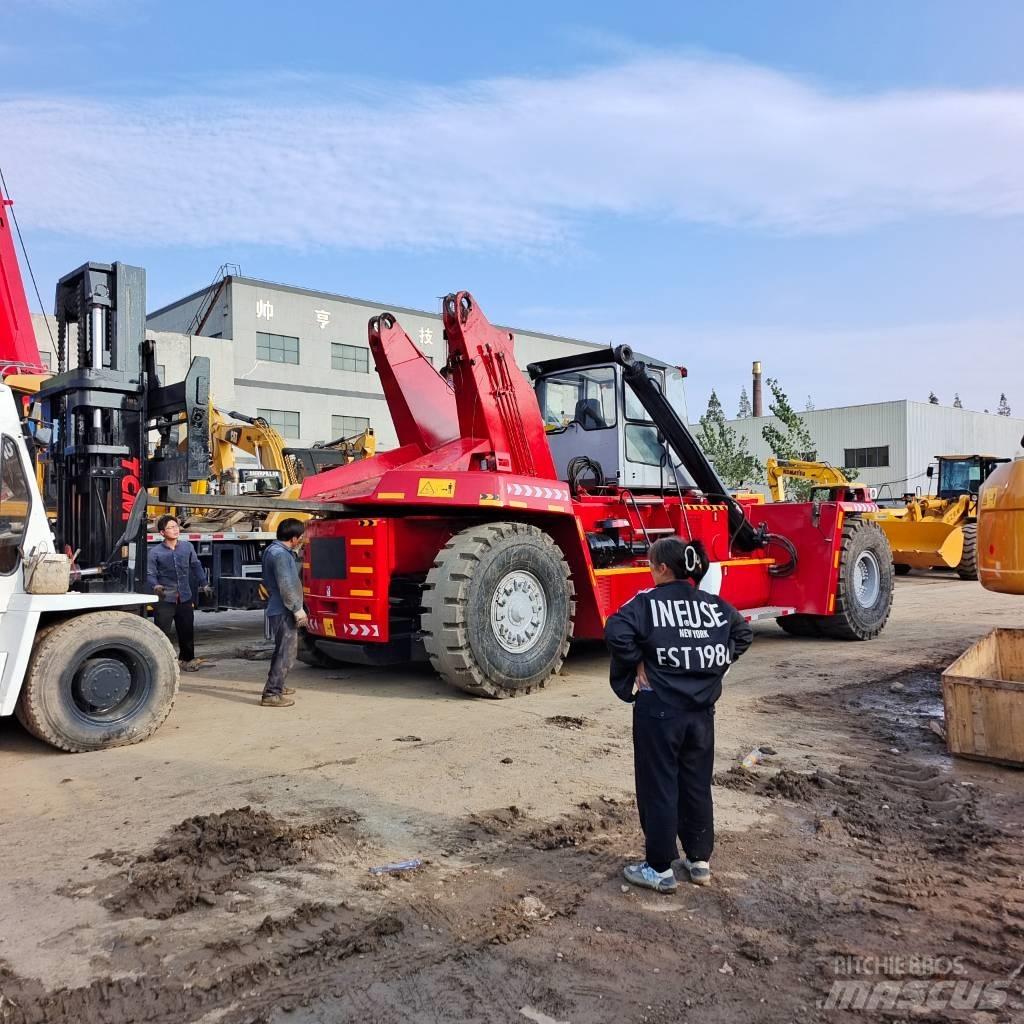 Kalmar DRF 450 Konteineritõstukid