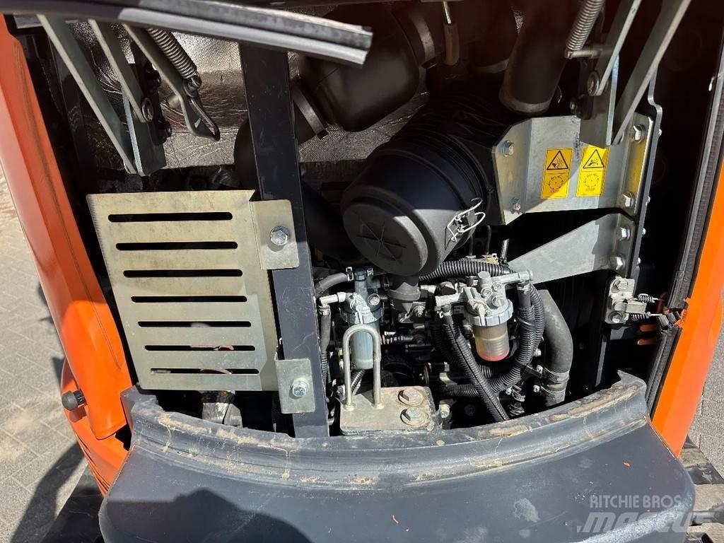 Hitachi ZX26U-6CR Miniekskavaatorid < 7 t
