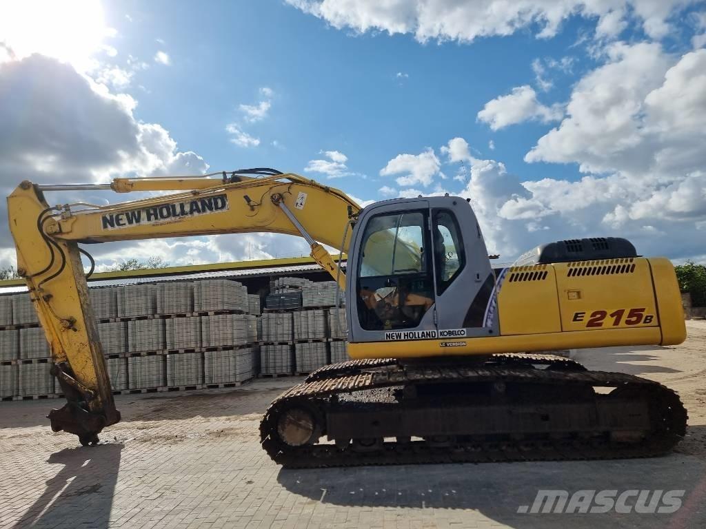 New Holland 215B Roomikekskavaatorid