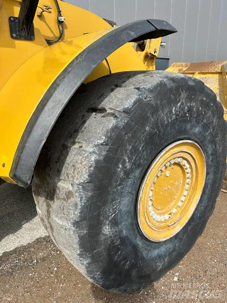 CAT 980 M Rataslaadurid