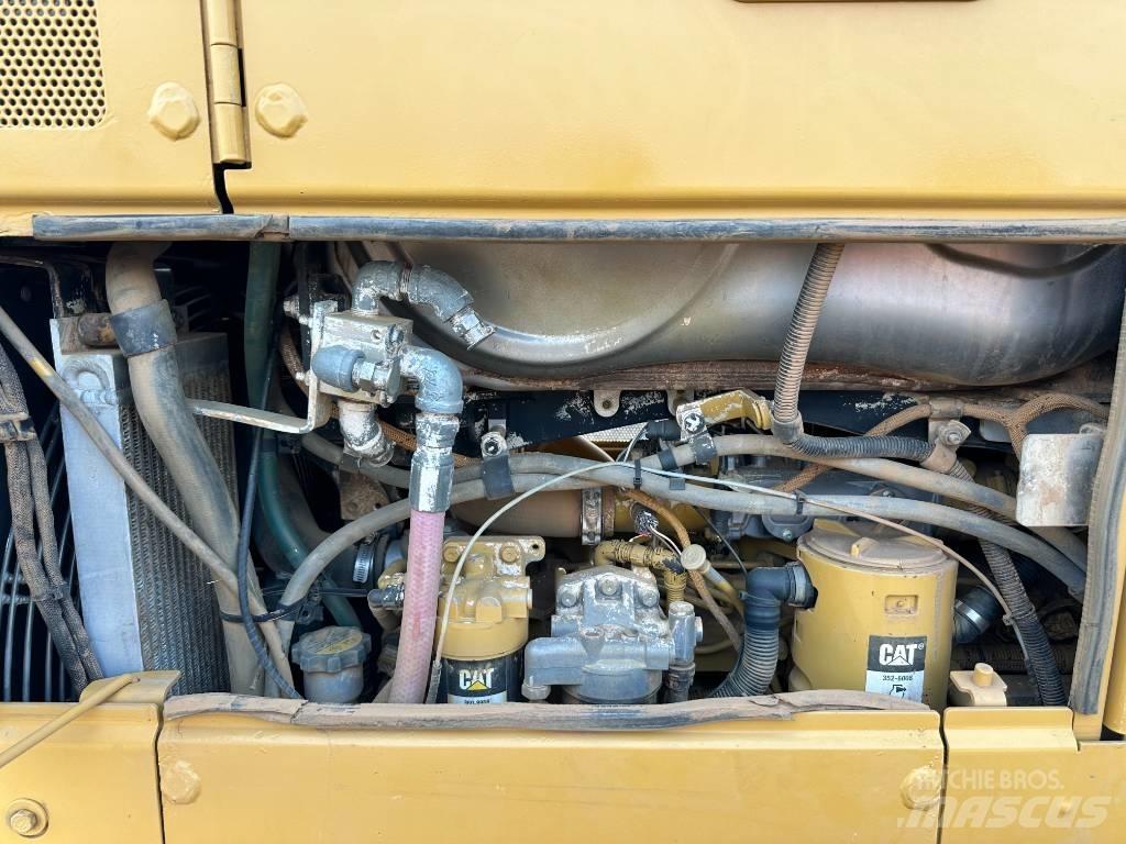 CAT D 6 N XL Buldooserid