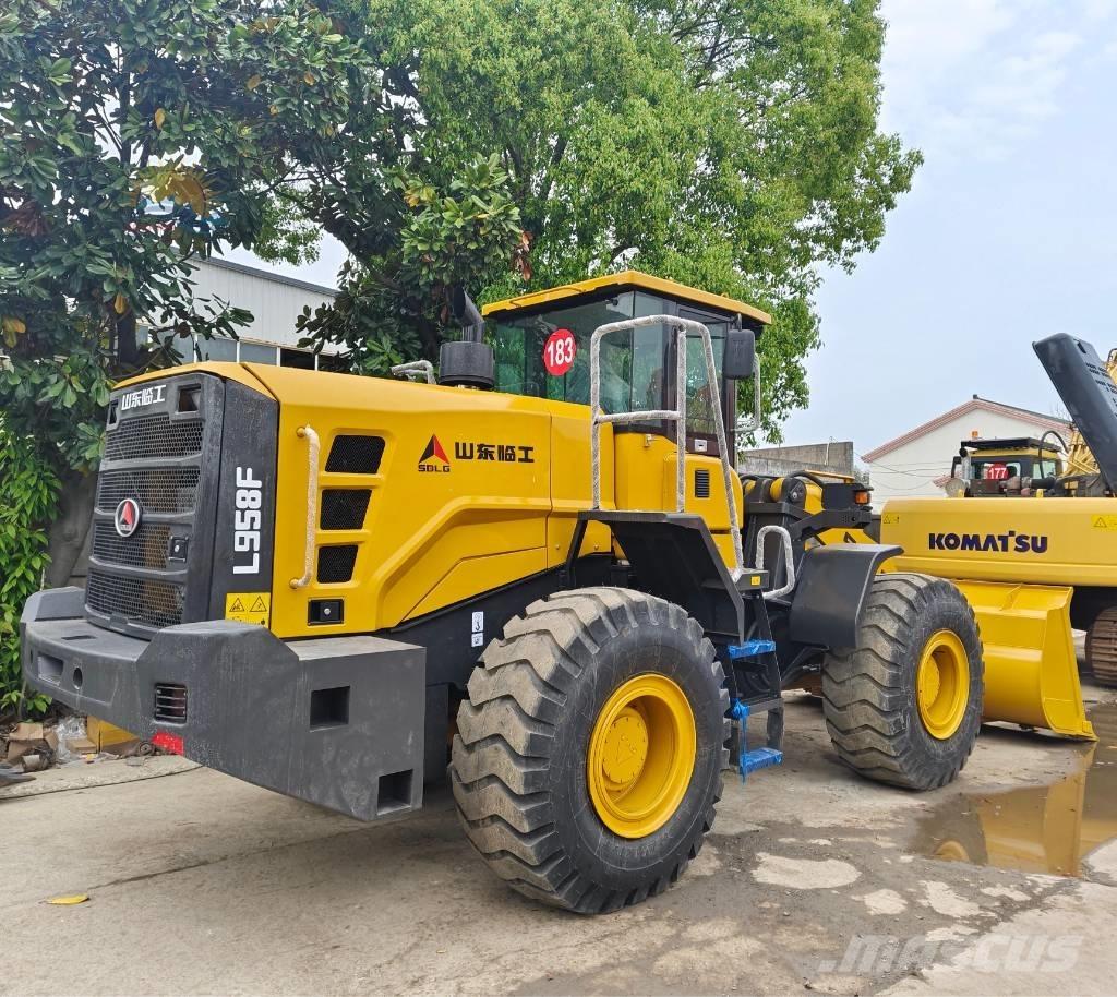 SDLG LG 958 F Rataslaadurid
