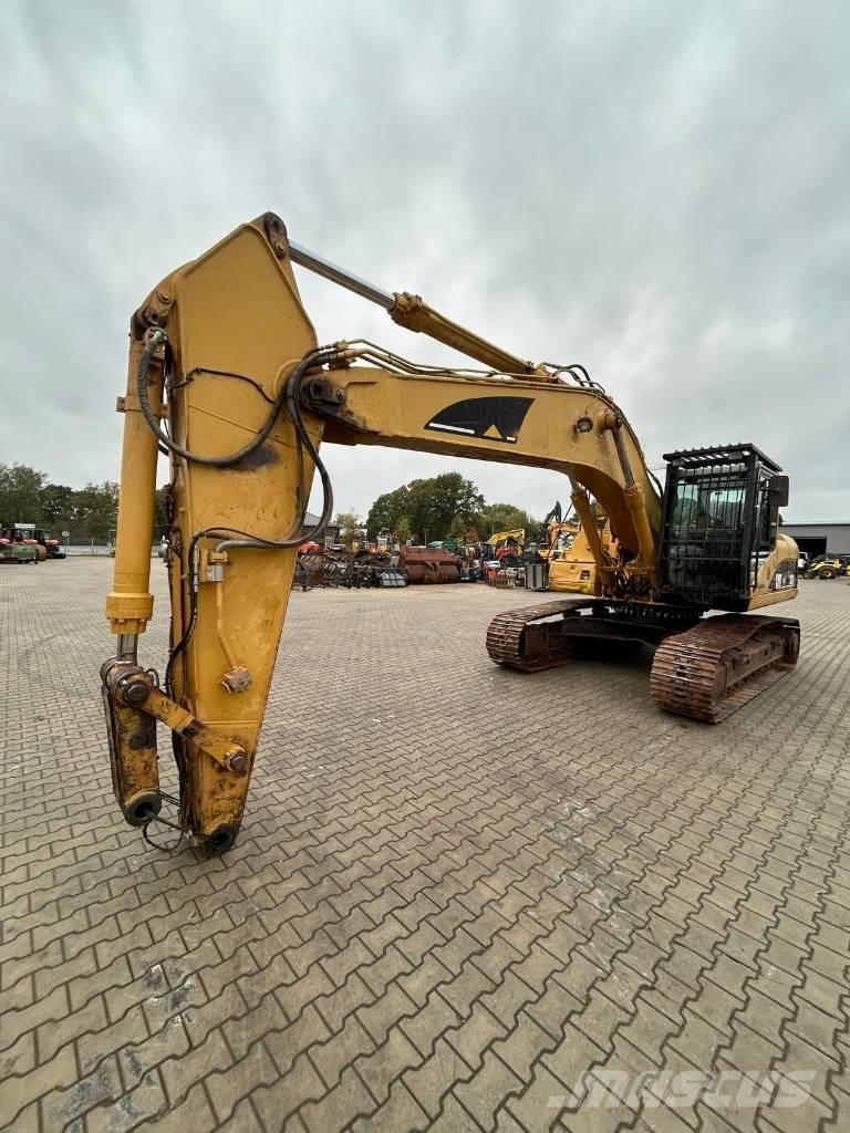 CAT 325 C LN Roomikekskavaatorid