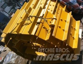 Komatsu D155A-6 Lindid, ketid ja alusvankrid