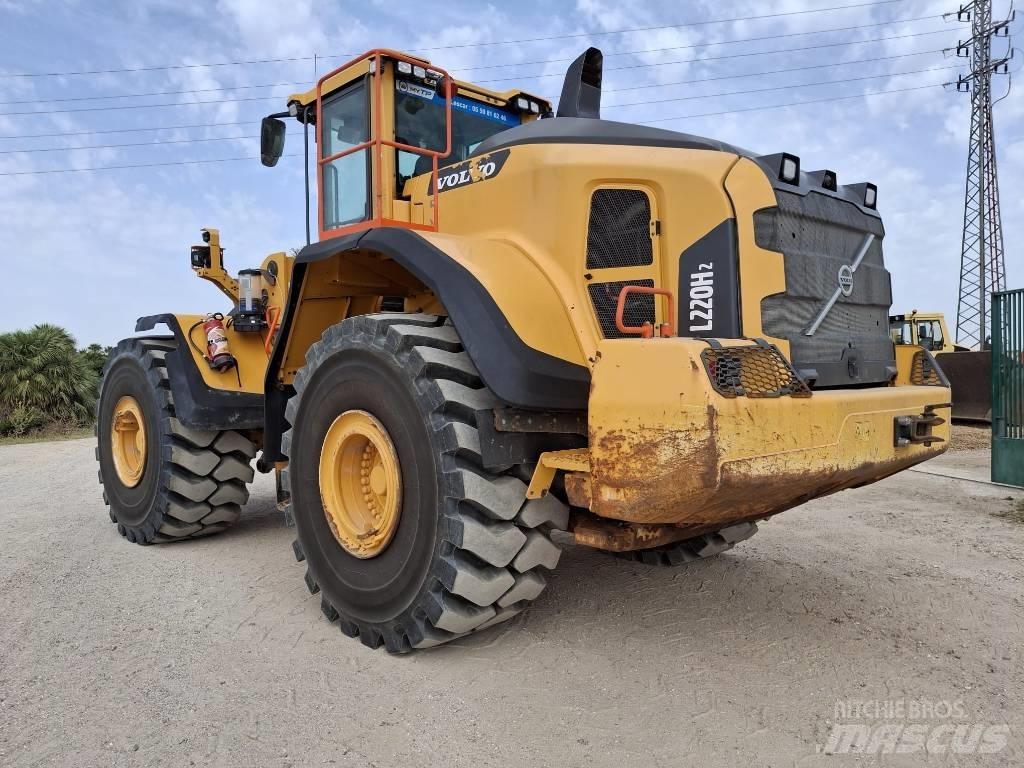 Volvo L 220 H Rataslaadurid