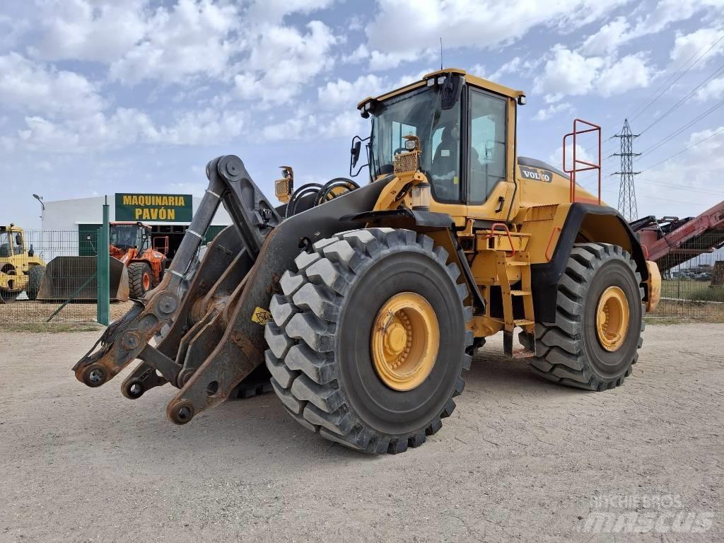 Volvo L 220 H Rataslaadurid
