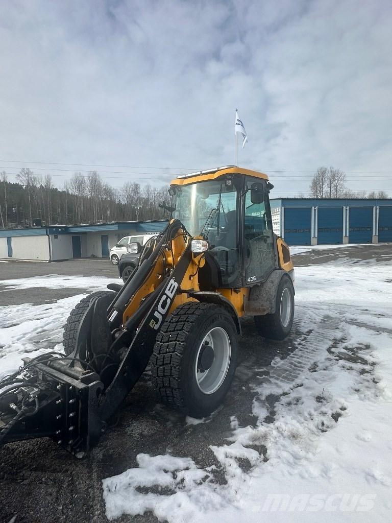 JCB 406 Rataslaadurid