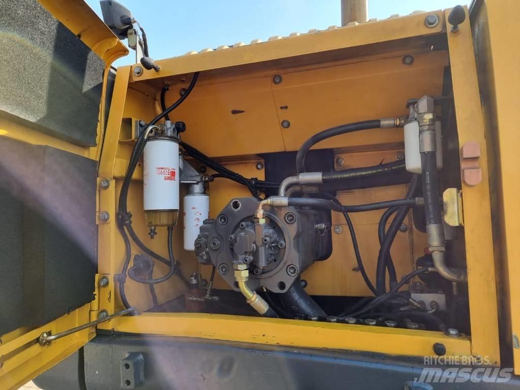 Volvo EC 290 C L Roomikekskavaatorid