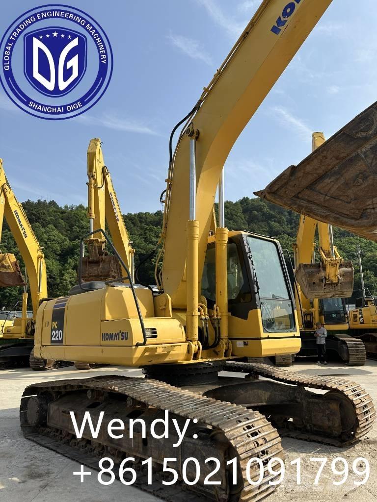 Komatsu PC 220-7 Roomikekskavaatorid