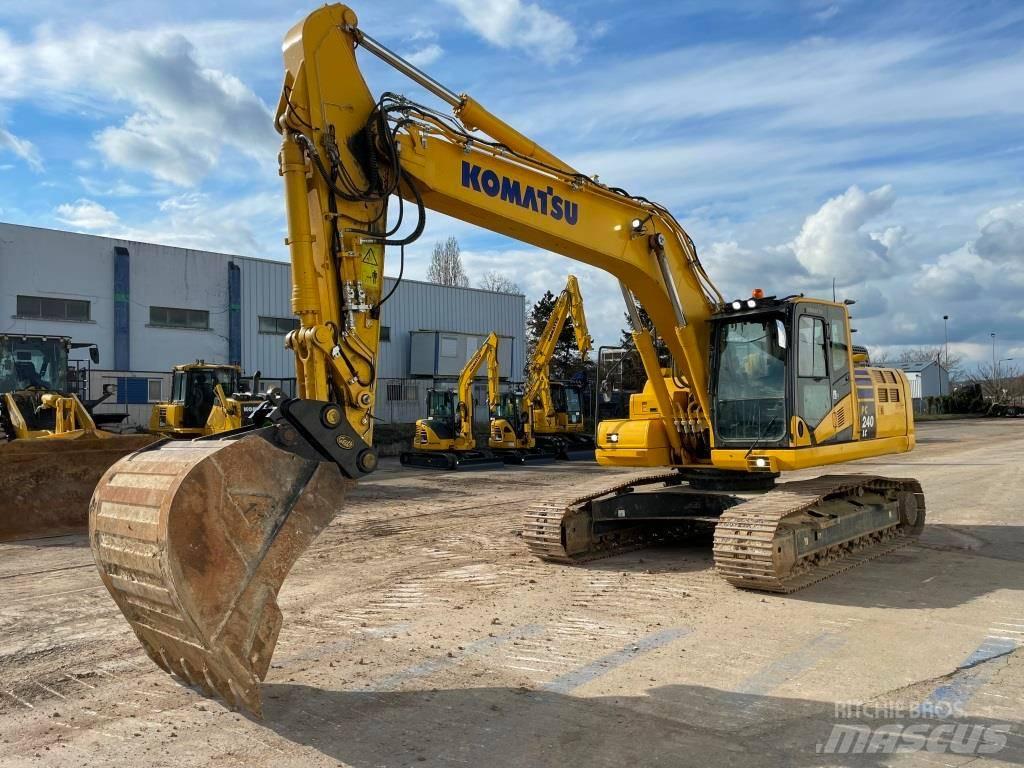 Komatsu PC240LC-11E0 Roomikekskavaatorid