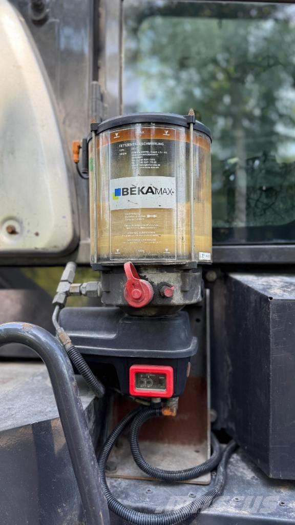 Hitachi ZW 140 Rataslaadurid