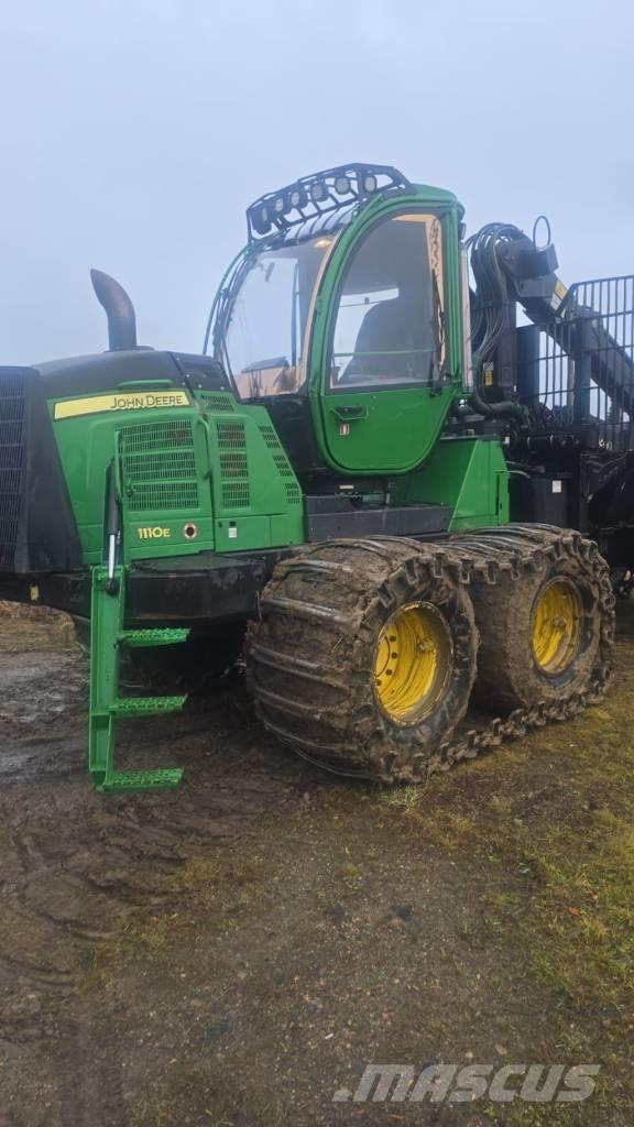 John Deere 1110 E Forwarderid