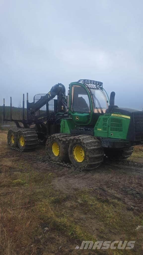 John Deere 1110 E Forwarderid