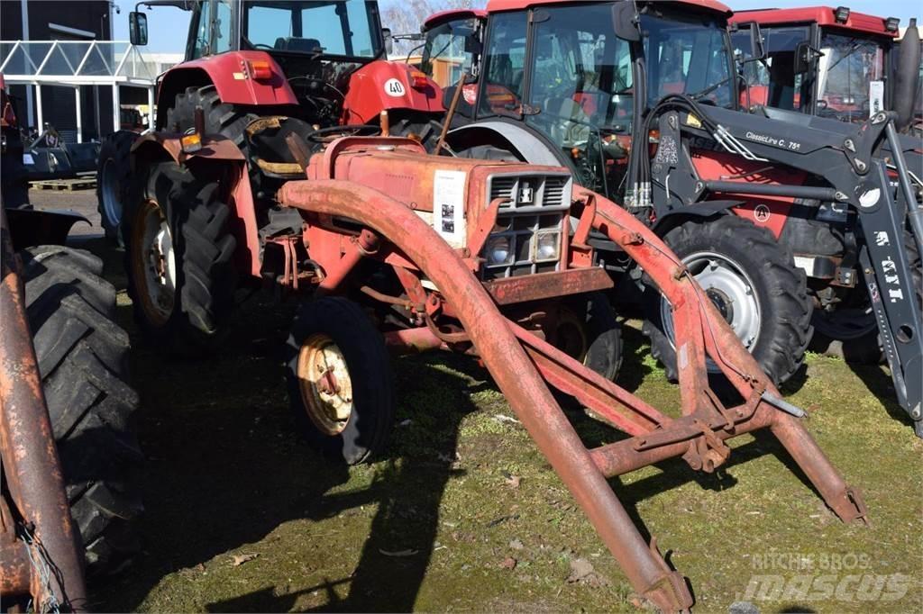Case IH 383 Traktorid