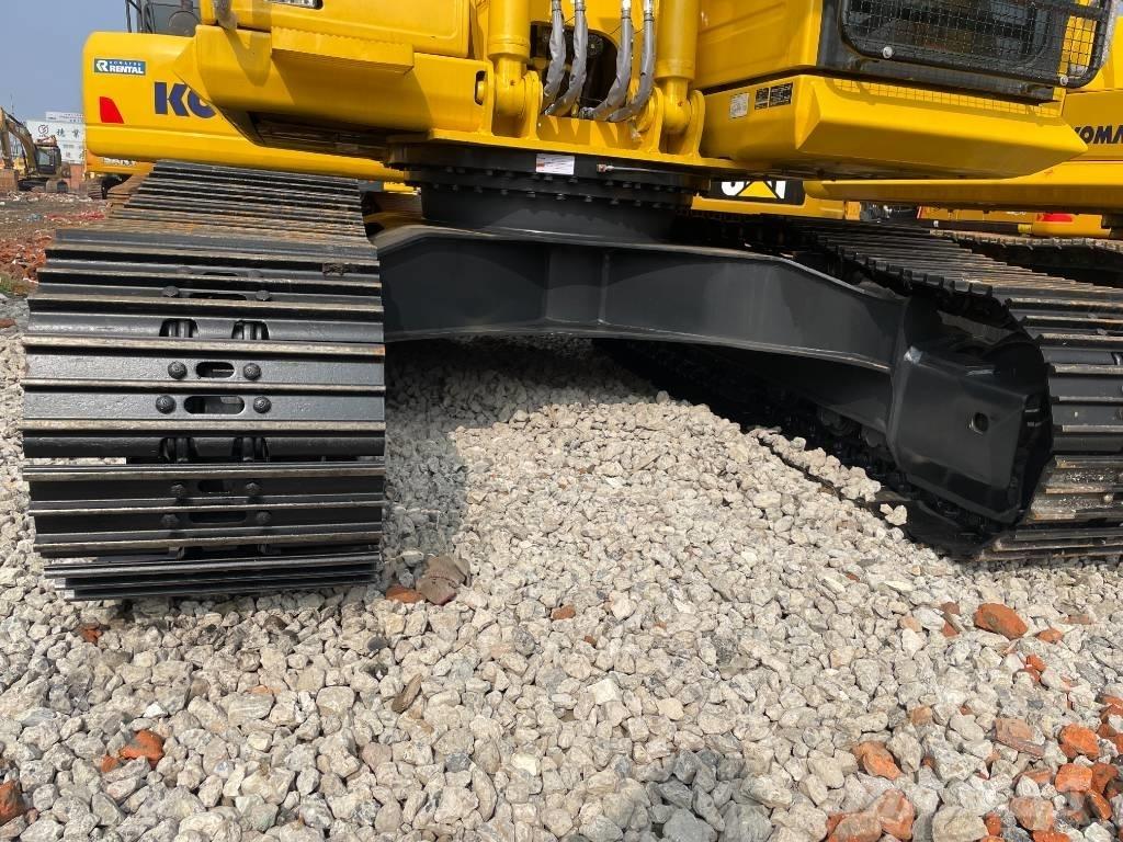 Komatsu PC 200-8 Roomikekskavaatorid