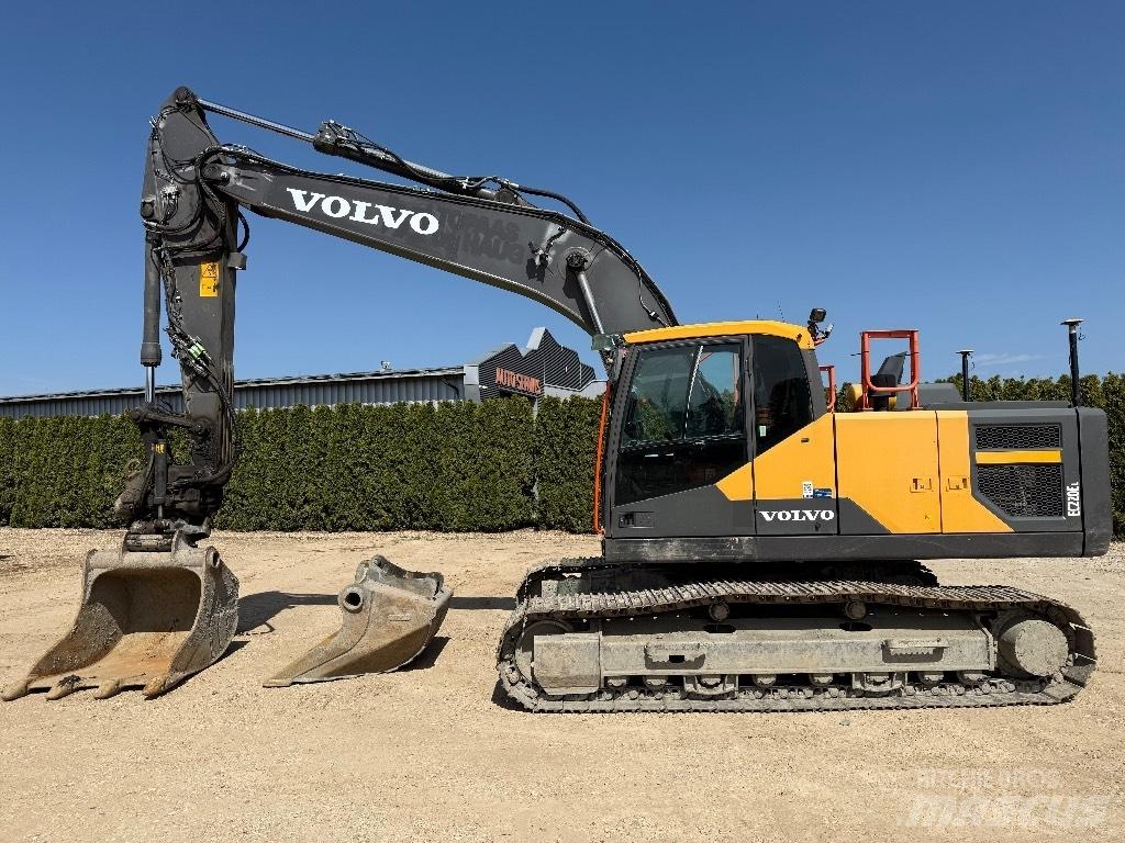 Volvo EC 220 EL Roomikekskavaatorid