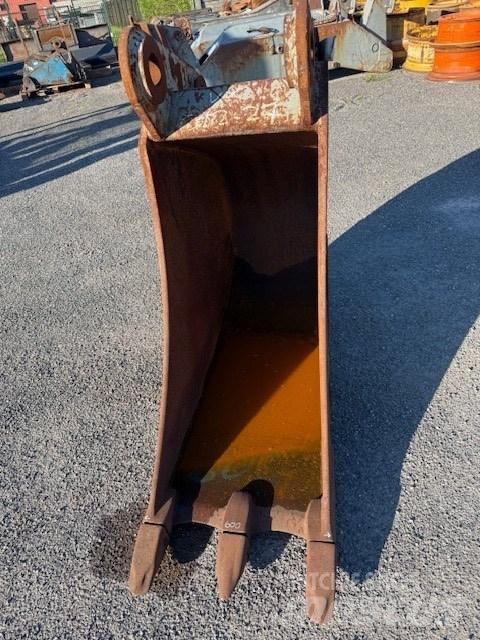 Liebherr R914 600 MM Ekskavaatorikopad ja lisaseadmed