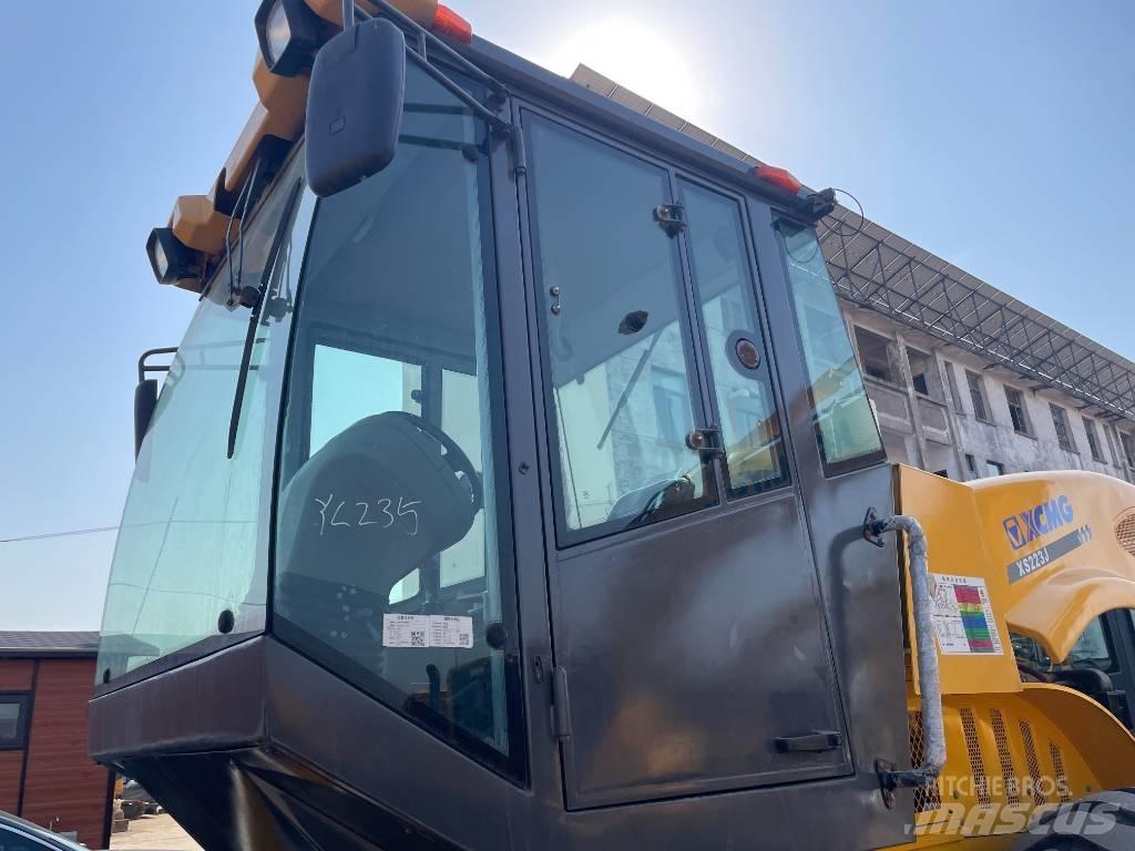 XCMG XS 223 J Ühe trumliga rullid
