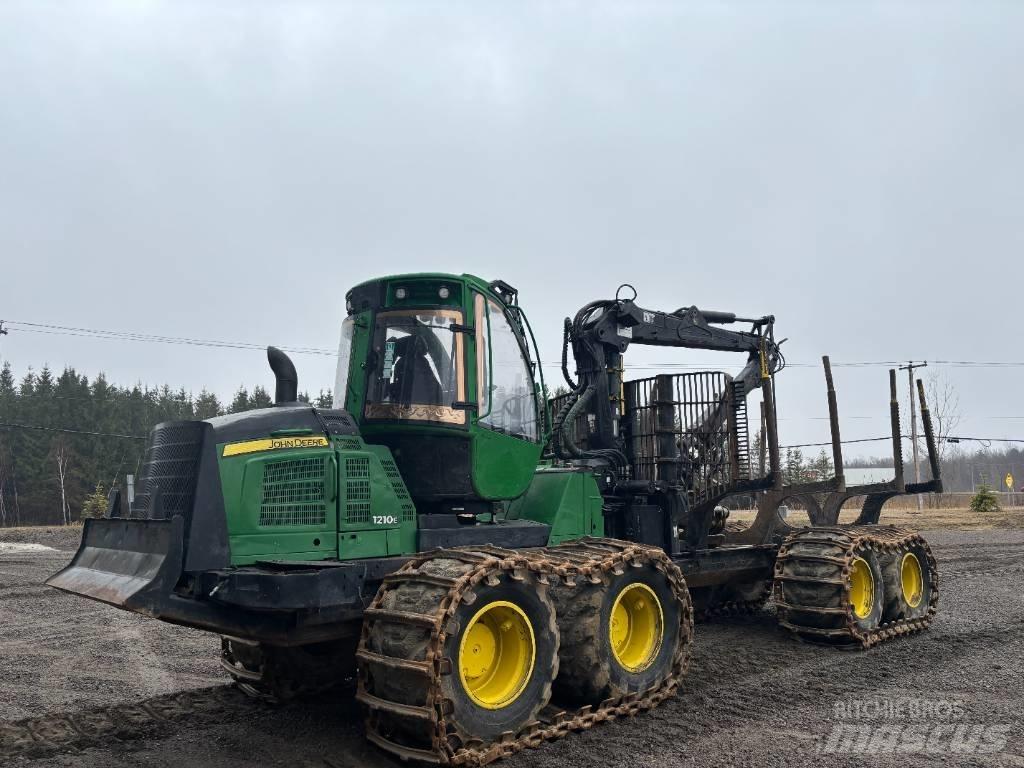 John Deere 1210 E Forwarderid