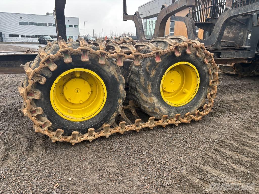 John Deere 1210 E Forwarderid