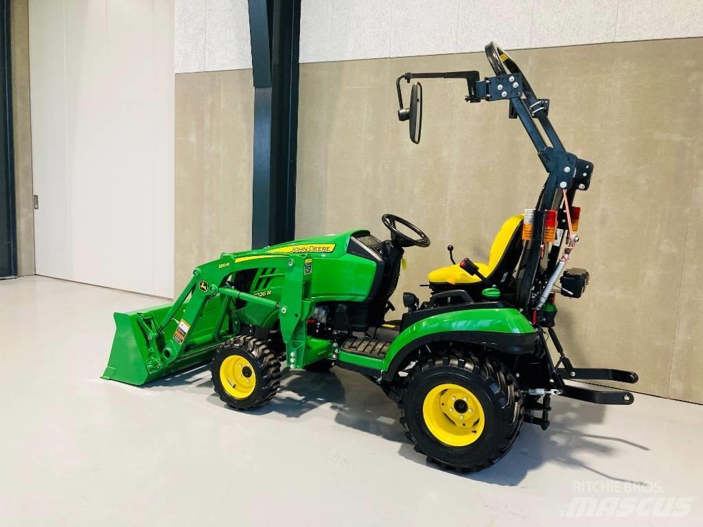 John Deere 1026 R Kompakttraktorid