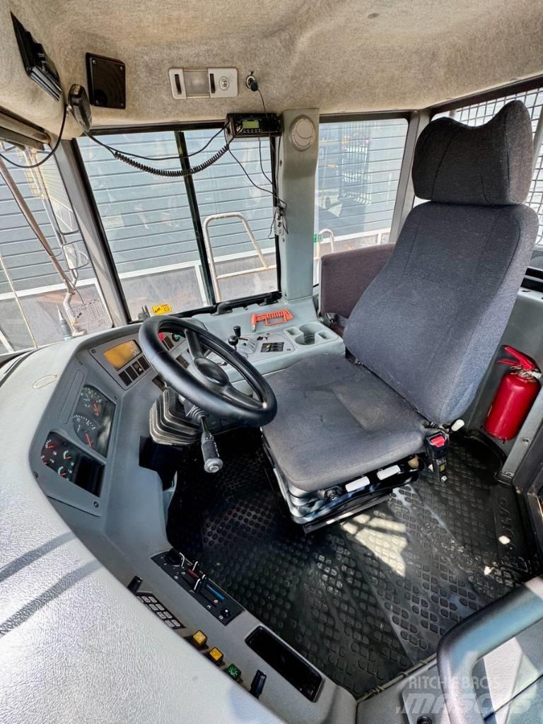 Volvo A 35 E Liigendraamiga pinnaseveokid