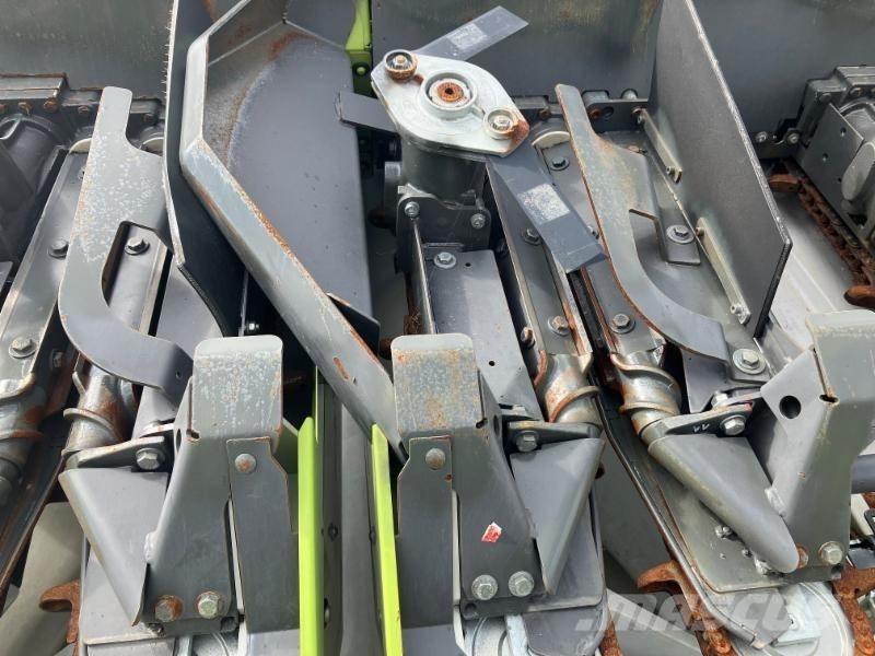 CLAAS CORIO 875 FC Kombainide heedrid