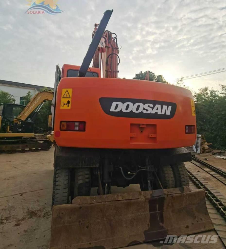 Doosan DH 150 W-7 Ratasekskavaatorid