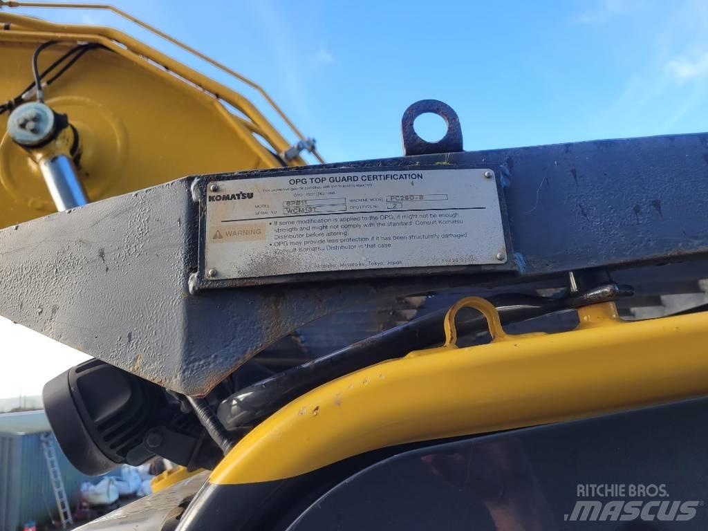 Komatsu PC 210 LC-11 Roomikekskavaatorid