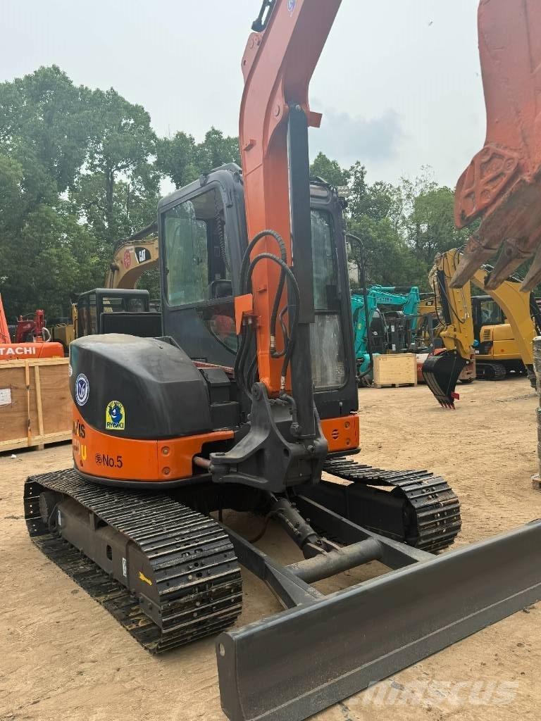 Hitachi ZX 50 U Roomikekskavaatorid