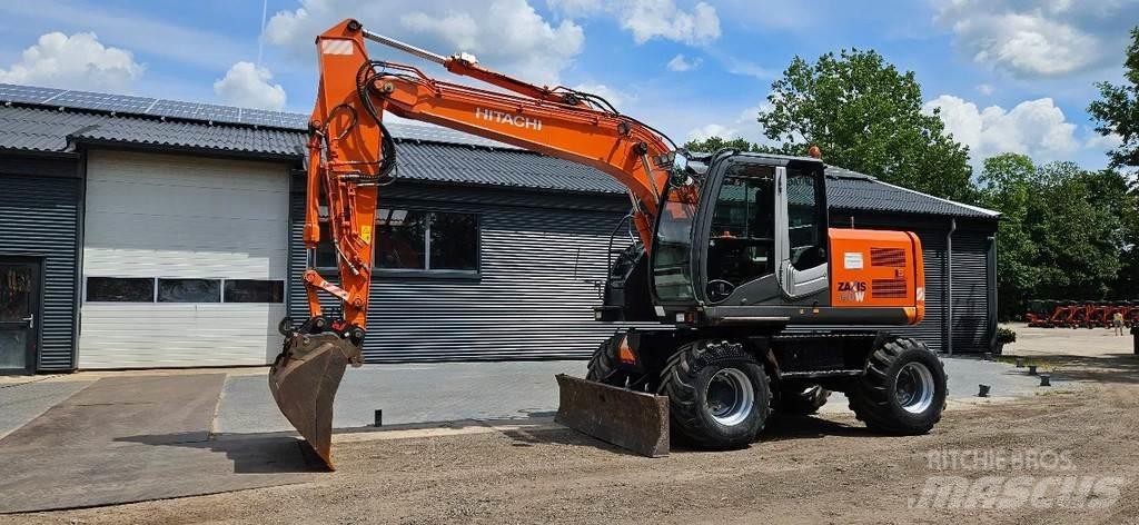 Hitachi ZX140-3 Ratasekskavaatorid